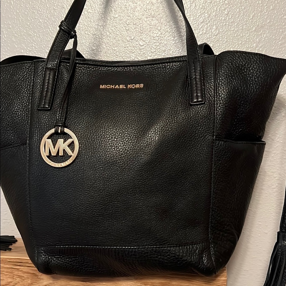 Michael Kors Black Pebbled Leather Tote 17x12